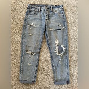 American Eagle Baggy Ripped Jean